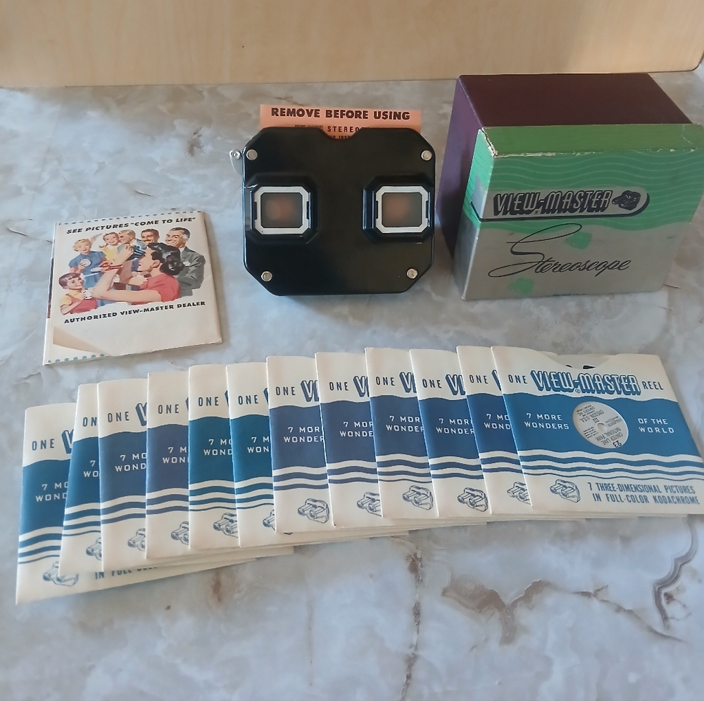 1950s Vintage Sawyer’s View-Master Stereoscope W/ Booklet & 12 Original Reels‎